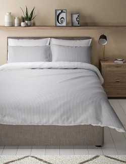 Egyptian Cotton 230 Thread Count Extra Deep Fitted Sheet